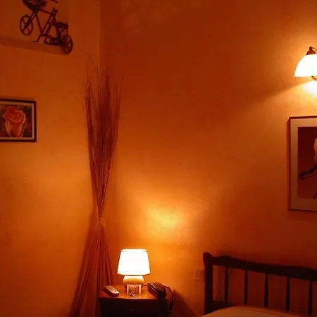 Le Dauphin Szálloda 3*